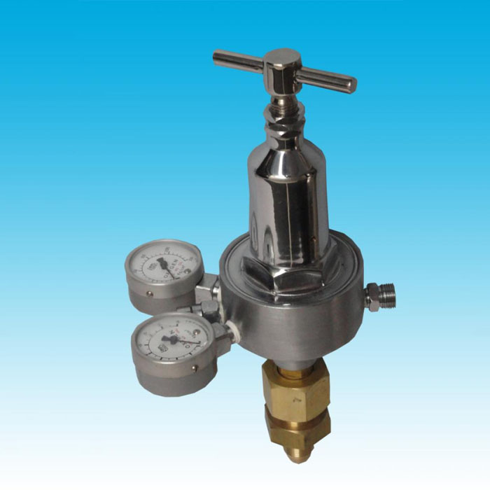 Heavy duty oxygen regulator (Iox-14 Regulator)